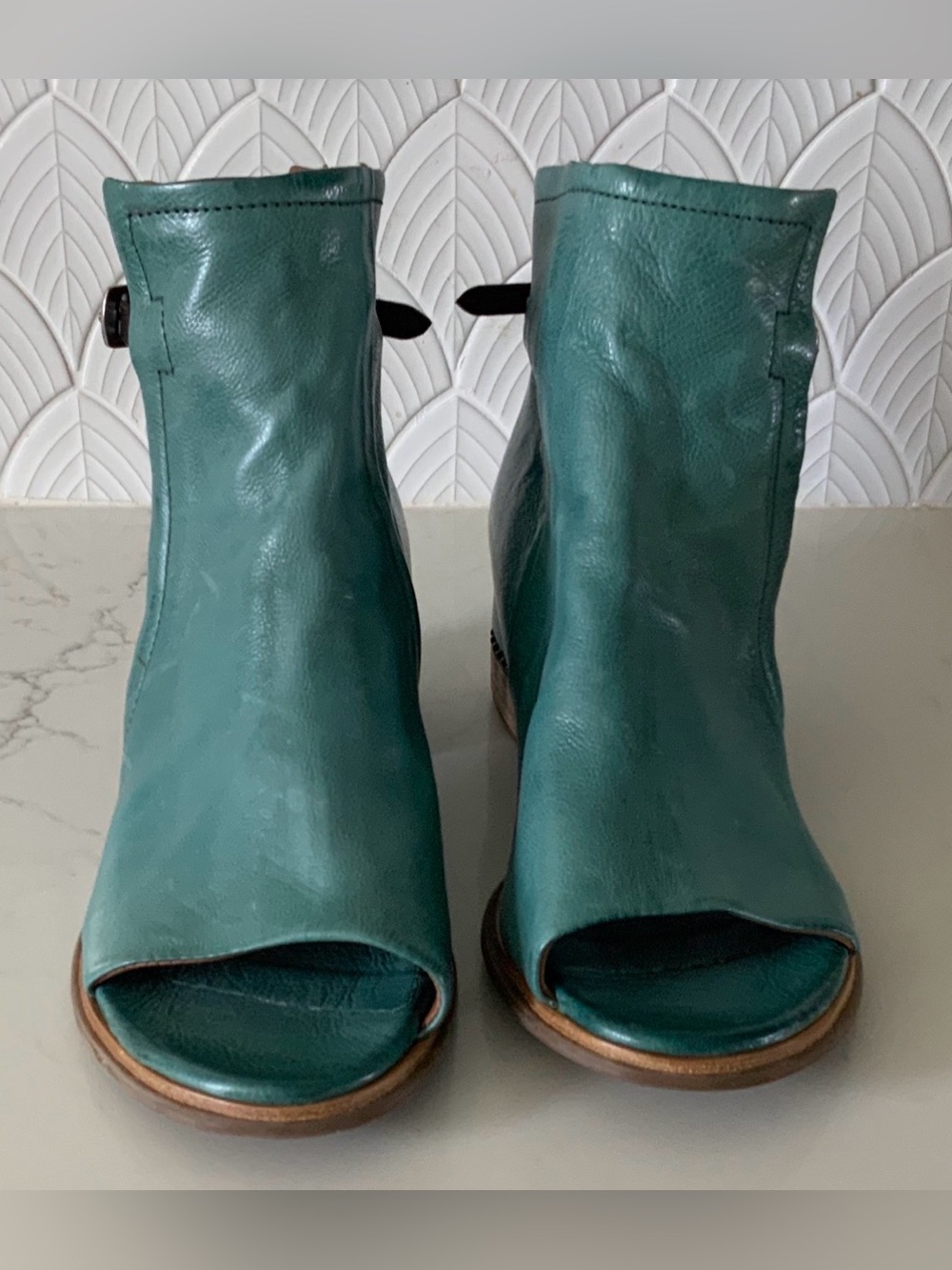 A.S. 98 Morgan Turquoise Shoes Sandals SIZE 40 - 9 NEW IN BOX- READ DESCRIPTION